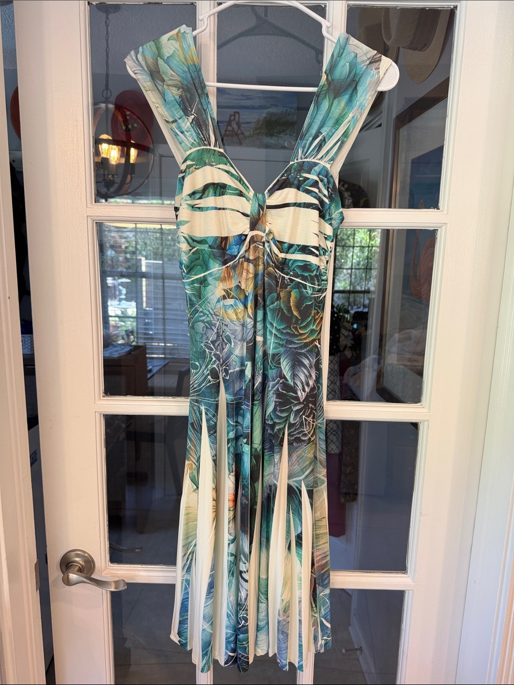 Tropical leaf print bowfront pleated dress size small